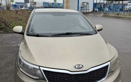 KIA Rio III рестайлинг, 2015 год, 750 000 рублей, 3 фотография