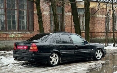 Mercedes-Benz C-Класс, 1994 год, 255 000 рублей, 2 фотография