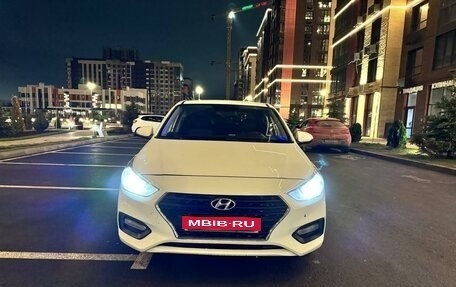 Hyundai Solaris II рестайлинг, 2018 год, 1 230 000 рублей, 1 фотография