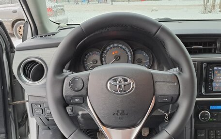 Toyota Auris II, 2013 год, 1 500 000 рублей, 8 фотография