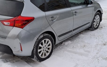 Toyota Auris II, 2013 год, 1 500 000 рублей, 4 фотография