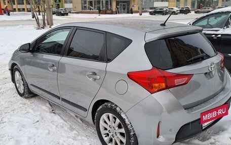 Toyota Auris II, 2013 год, 1 500 000 рублей, 3 фотография