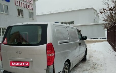 Hyundai Grand Starex Grand Starex I рестайлинг 2, 2008 год, 900 000 рублей, 4 фотография