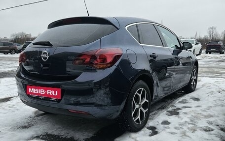 Opel Astra J, 2011 год, 790 000 рублей, 3 фотография