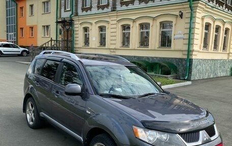 Mitsubishi Outlander III рестайлинг 3, 2007 год, 1 250 000 рублей, 3 фотография