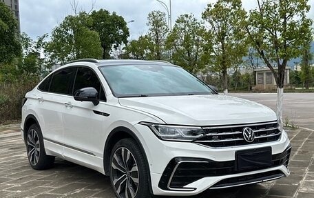 Volkswagen Tiguan II, 2021 год, 2 750 008 рублей, 2 фотография