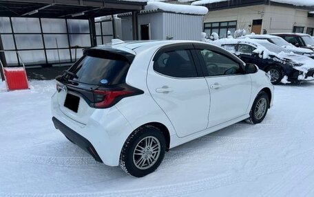 Toyota Yaris, 2021 год, 1 164 000 рублей, 4 фотография