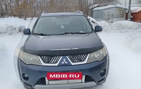 Mitsubishi Outlander III рестайлинг 3, 2007 год, 1 280 000 рублей, 3 фотография