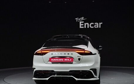 KIA Stinger I, 2022 год, 2 710 000 рублей, 4 фотография