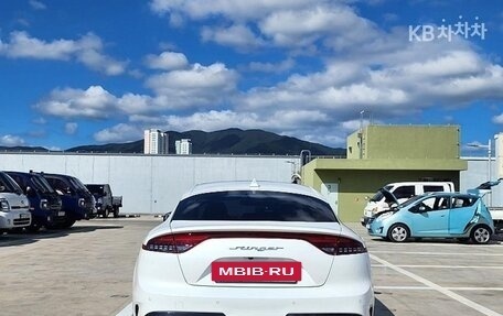 KIA Stinger I, 2022 год, 3 350 000 рублей, 5 фотография