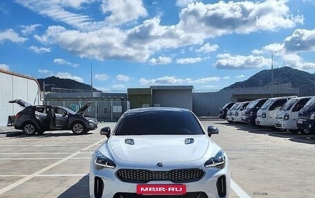 KIA Stinger I, 2022 год, 3 350 000 рублей, 2 фотография