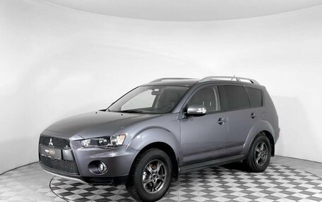 Mitsubishi Outlander III рестайлинг 3, 2010 год, 1 100 000 рублей, 1 фотография