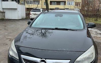 Opel Astra J, 2011 год, 700 000 рублей, 1 фотография