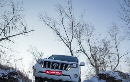 Toyota Land Cruiser Prado 150 рестайлинг 2, 2016 год, 4 500 000 рублей, 2 фотография