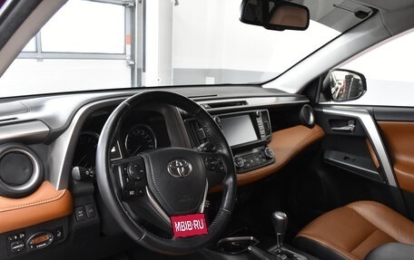 Toyota RAV4, 2017 год, 3 279 000 рублей, 14 фотография