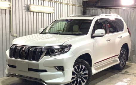 Toyota Land Cruiser Prado 150 рестайлинг 2, 2021 год, 3 890 000 рублей, 2 фотография