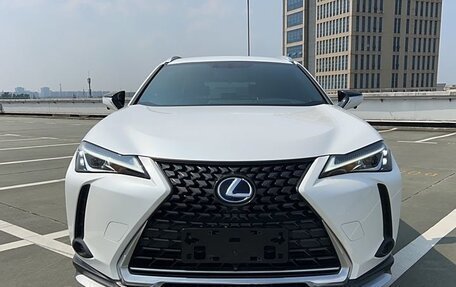 Lexus UX I, 2022 год, 2 890 000 рублей, 8 фотография