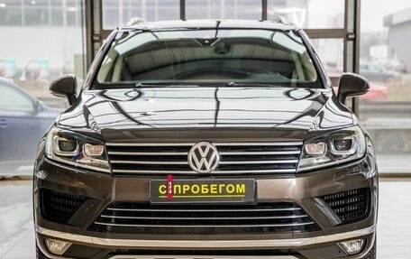 Volkswagen Touareg III, 2016 год, 3 448 000 рублей, 2 фотография