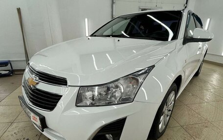 Chevrolet Cruze II, 2013 год, 998 000 рублей, 2 фотография