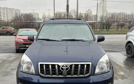 Toyota Land Cruiser Prado 120 рестайлинг, 2008 год, 2 400 000 рублей, 1 фотография