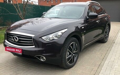 Infiniti QX70, 2016 год, 2 950 000 рублей, 2 фотография