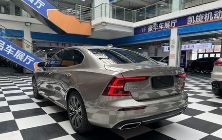 Volvo S60 III, 2021 год, 2 950 000 рублей, 4 фотография