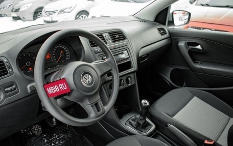 Volkswagen Polo VI (EU Market), 2011 год, 757 000 рублей, 11 фотография