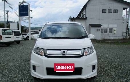 Honda Freed I, 2016 год, 940 000 рублей, 2 фотография