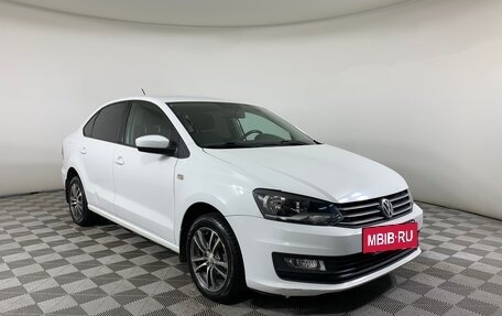 Volkswagen Polo VI (EU Market), 2015 год, 945 000 рублей, 3 фотография