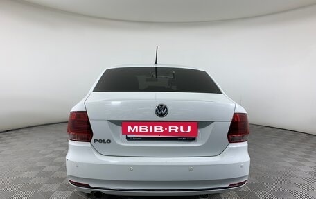 Volkswagen Polo VI (EU Market), 2015 год, 945 000 рублей, 6 фотография