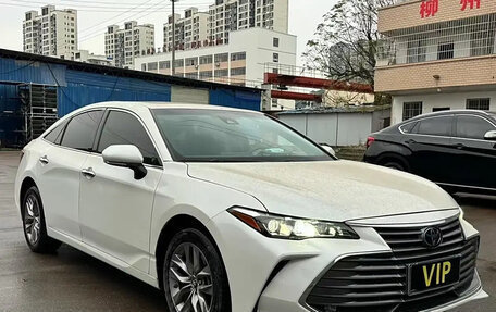 Toyota Avalon, 2021 год, 2 960 000 рублей, 3 фотография