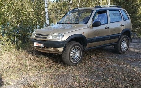 Chevrolet Niva I рестайлинг, 2006 год, 210 000 рублей, 2 фотография