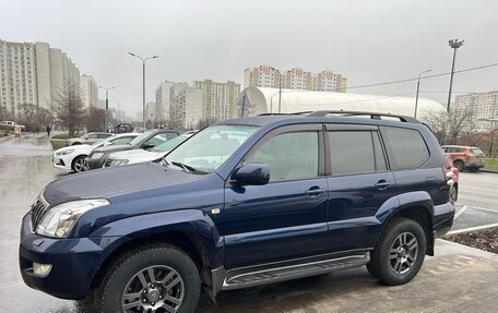 Toyota Land Cruiser Prado 120 рестайлинг, 2008 год, 2 400 000 рублей, 3 фотография