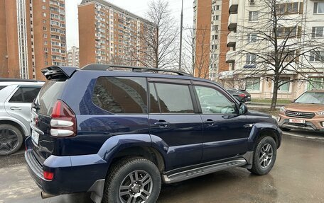 Toyota Land Cruiser Prado 120 рестайлинг, 2008 год, 2 400 000 рублей, 5 фотография