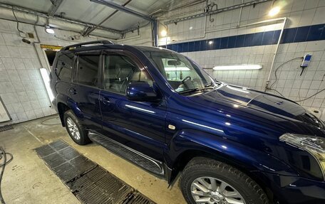 Toyota Land Cruiser Prado 120 рестайлинг, 2008 год, 2 400 000 рублей, 16 фотография