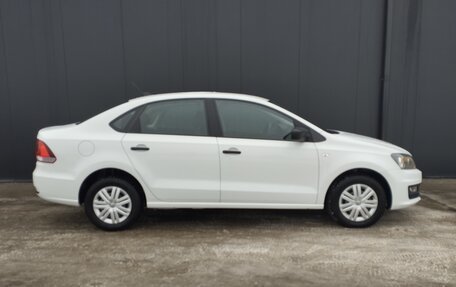 Volkswagen Polo VI (EU Market), 2017 год, 1 090 000 рублей, 4 фотография