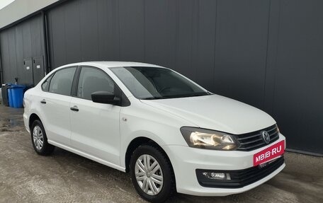 Volkswagen Polo VI (EU Market), 2017 год, 1 090 000 рублей, 3 фотография