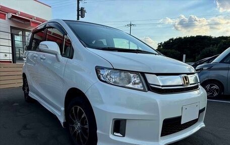 Honda Freed I, 2016 год, 927 000 рублей, 3 фотография