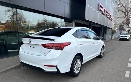 Hyundai Solaris II рестайлинг, 2019 год, 1 395 000 рублей, 3 фотография