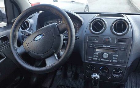 Ford Fiesta, 2008 год, 530 000 рублей, 6 фотография