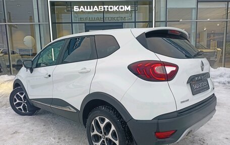 Renault Kaptur I рестайлинг, 2018 год, 1 730 000 рублей, 6 фотография