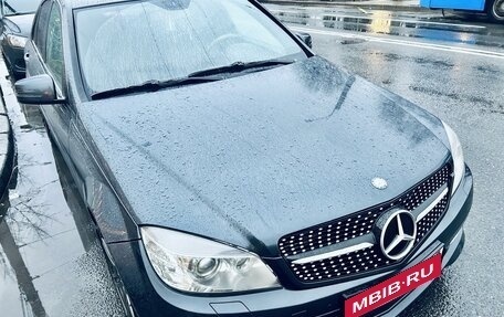 Mercedes-Benz C-Класс, 2010 год, 1 250 000 рублей, 6 фотография