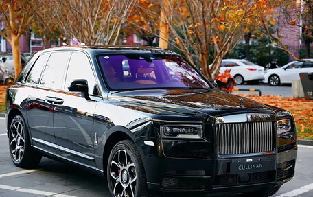 Rolls-Royce Cullinan, 2021 год, 34 500 332 рублей, 2 фотография