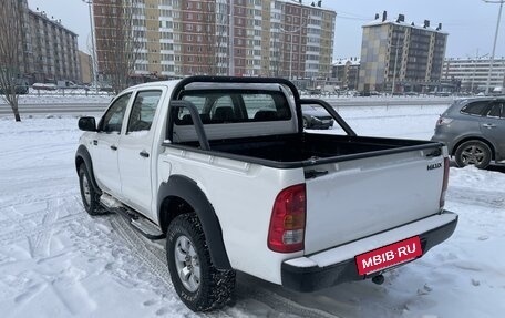 Toyota Hilux VII, 2011 год, 2 499 000 рублей, 4 фотография