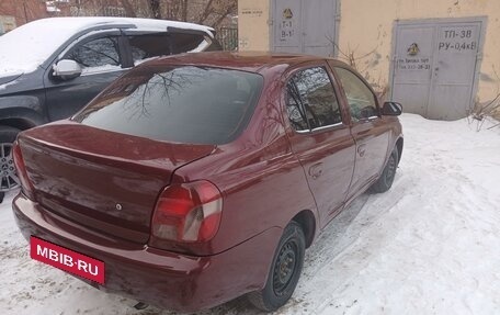 Toyota Platz, 2000 год, 365 000 рублей, 5 фотография