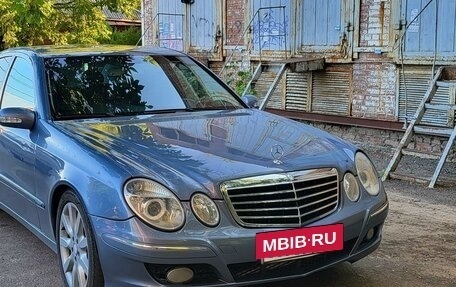 Mercedes-Benz E-Класс, 2005 год, 1 000 000 рублей, 11 фотография