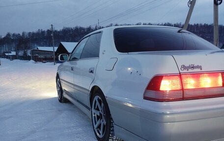 Toyota Crown, 1996 год, 900 000 рублей, 3 фотография