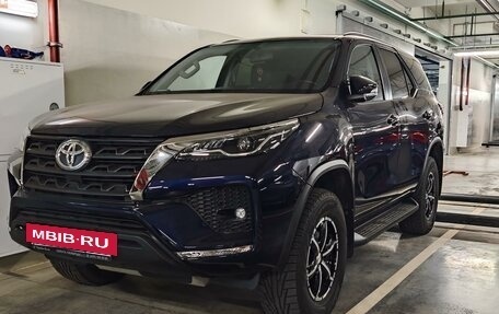 Toyota Fortuner II, 2021 год, 4 500 000 рублей, 2 фотография