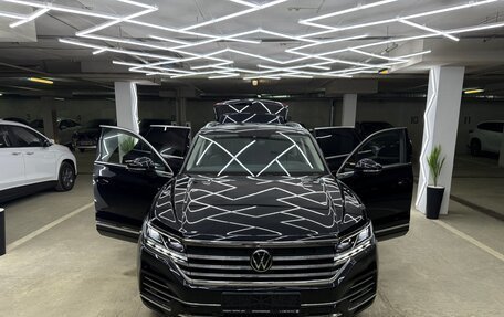 Volkswagen Touareg III, 2022 год, 10 500 000 рублей, 17 фотография