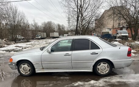 Mercedes-Benz C-Класс, 1994 год, 200 000 рублей, 5 фотография